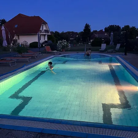 شقة Ilona Apartmanhazak
