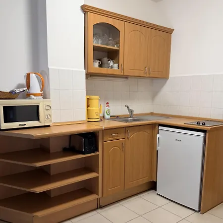 شقة Ilona Apartmanhazak