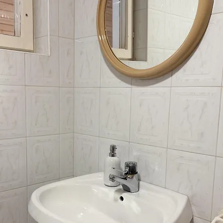 Ilona Apartmanhazak *